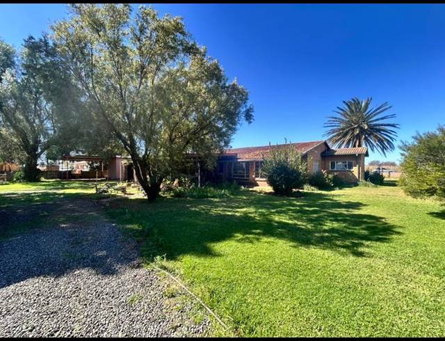 FARM FOR SALE IN VISCHKUIL